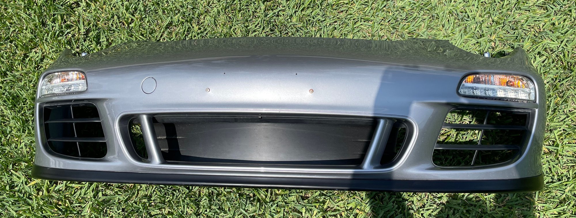 Exterior Body Parts - 997.2 OEM Porsche Aerokit/GTS front bumper cover complete GT Silver Metallic - Used - 2009 to 2011 Porsche 911 - Palm City, FL 34990, United States