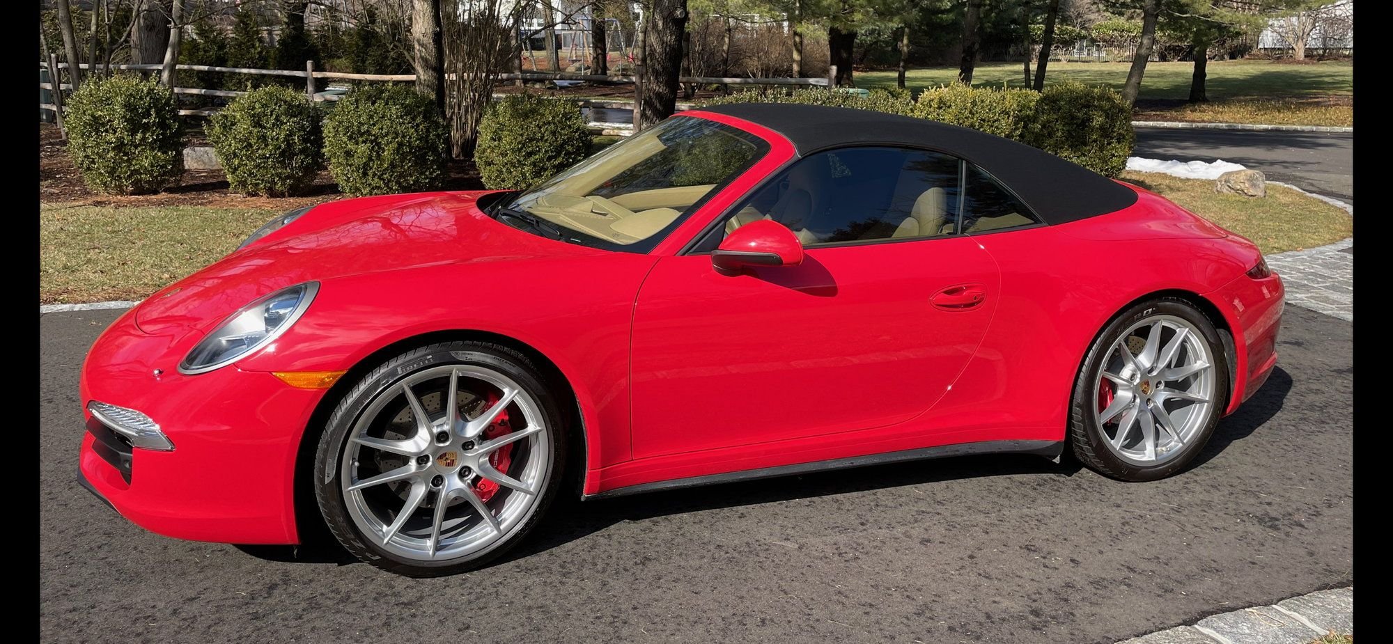 2013 Porsche 911 - Only 1,959 Miles on 2013 Porsche 911 Carrera 4S Cabriolet in mint condition!!! - Used - VIN WPOCB2A90DS155531 - 1,959 Miles - 6 cyl - AWD - Automatic - Convertible - Red - Greenwich, CT 06830, United States