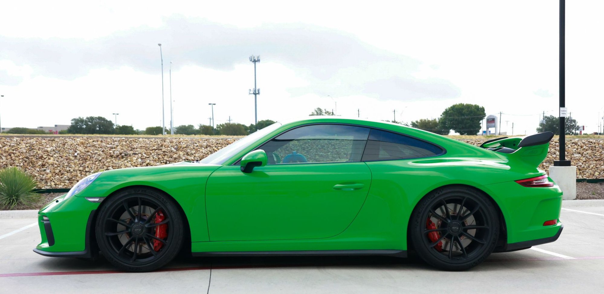 2018 Porsche GT3 - Signal Green GT3 - Used - VIN WP0AC2A97JS175226 - 14,780 Miles - Automatic - Coupe - Other - Austin, TX 78731, United States