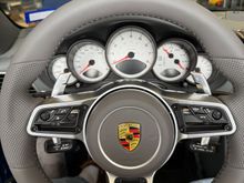 Rennmeister steering wheel installed.