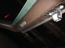 Neat little light tucked into the corner here. Works too!