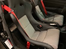 After with custom Recaro Pole Positions