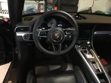 After: Macan/991.2 Multifunction wheel with PDK Paddles! 