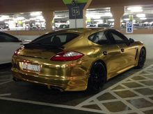 Now there's a subtle colour scheme.  Singer may pick this one up....