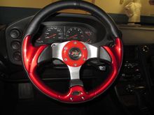 The wife got a new steering wheel for the red Strosek Ultra.
Åke