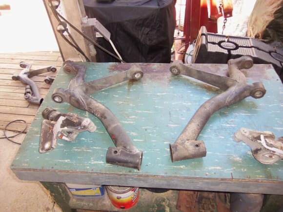 Original rear lower control arms from the Red Witch. Passenger's side on the left, driver's side on the right.