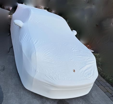 Photo of the cover on the car. 