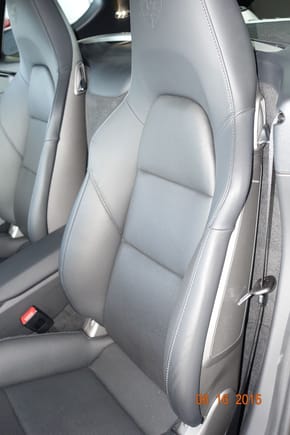 Adaptive 18-way Sports Seats Plus with memory package, seat ventilation and heating
