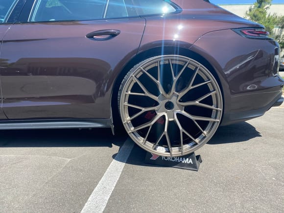 I just ordered 22” wheels for my new Sport Turismo GTS. I think it will transform the look of the car. I also have lowering links that will go on after to perfect the look. 
