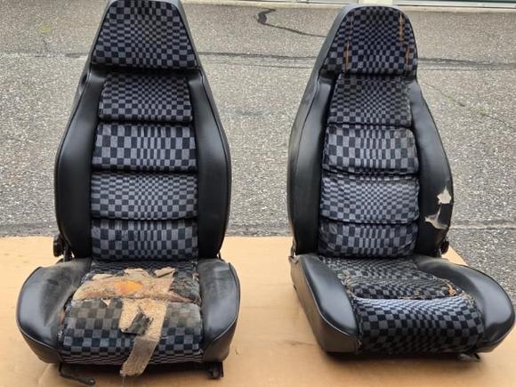 Believe these are original pasha fabrics ..think Porsche info is not correct ..as Rob mention they seem to have inaccurate info on interior finish