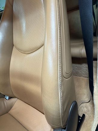 Drivers seat bolster condition