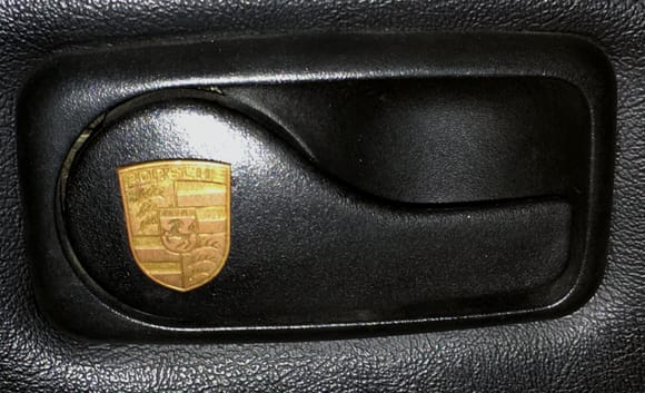 944 interior door handle with Porsche crest