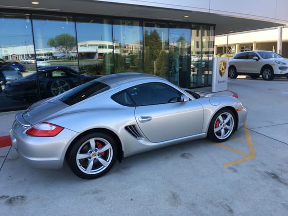 My 2006 Cayman S after a service at the dealer