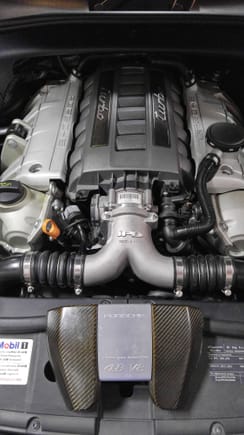 Plenum is aftermarket - engine trim is OEM Turbo S