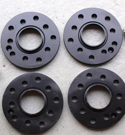 Pcar wheel spacers 15mm 13mm only