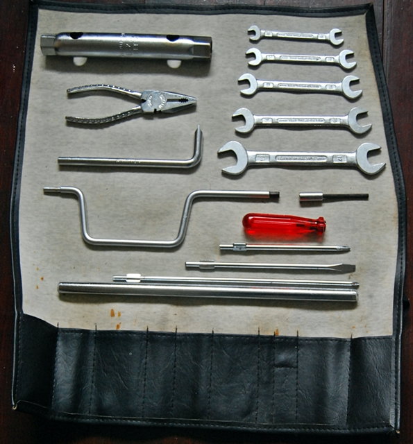 Porsche Classic Tool Kit - 993 : Suncoast Porsche Parts & Accessories