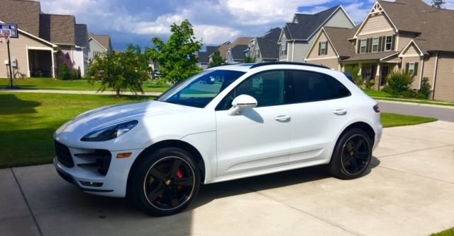 2018 Porsche Macan - 2018 Macan Turbo in Perfect Condition - Used - VIN WP1AF2A59JLB71286 - 1,287 Miles - 6 cyl - AWD - Automatic - SUV - White - Raleigh, NC 27601, United States