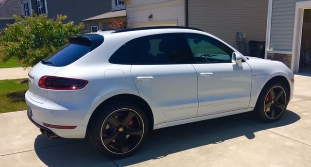 2018 Porsche Macan - 2018 Macan Turbo in Perfect Condition - Used - VIN WP1AF2A59JLB71286 - 1,287 Miles - 6 cyl - AWD - Automatic - SUV - White - Raleigh, NC 27601, United States