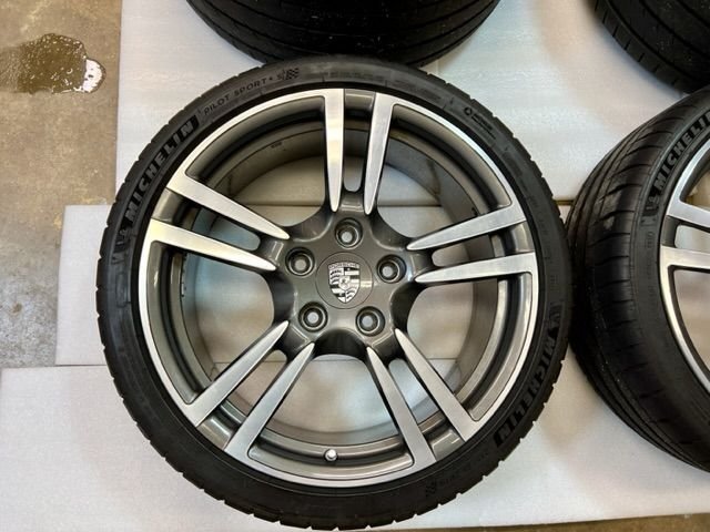 Wheels and Tires/Axles - Rare Porsche OEM 997 Turbo II wheels, Center caps, Michelin PS4S tires & TPMS - Used - 1999 to 2023 Porsche 911 - Arlington, VA 22207, United States