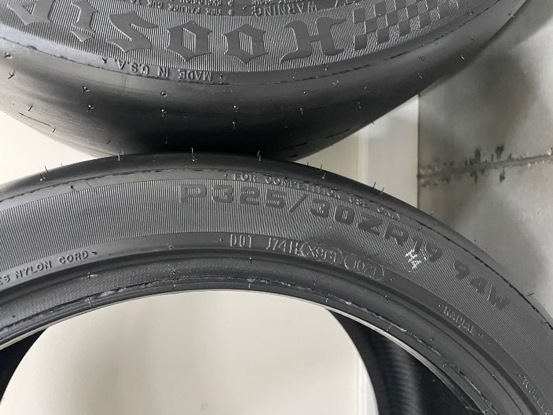 Wheels and Tires/Axles - BRAND NEW HOOSIER TIRES: 325/30/19 R7 - New - 0  All Models - Allentown, PA 18106, United States
