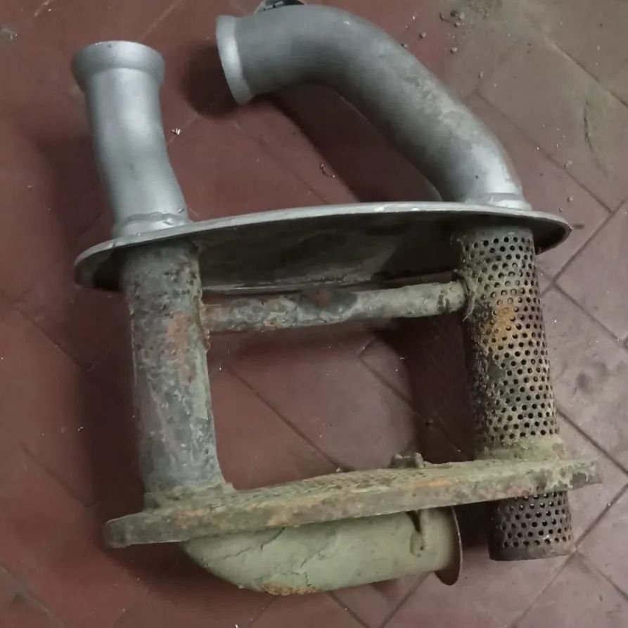 Muddy inner side because of the river mud - but here it is the original shape of a n/a 993 without the kit sound