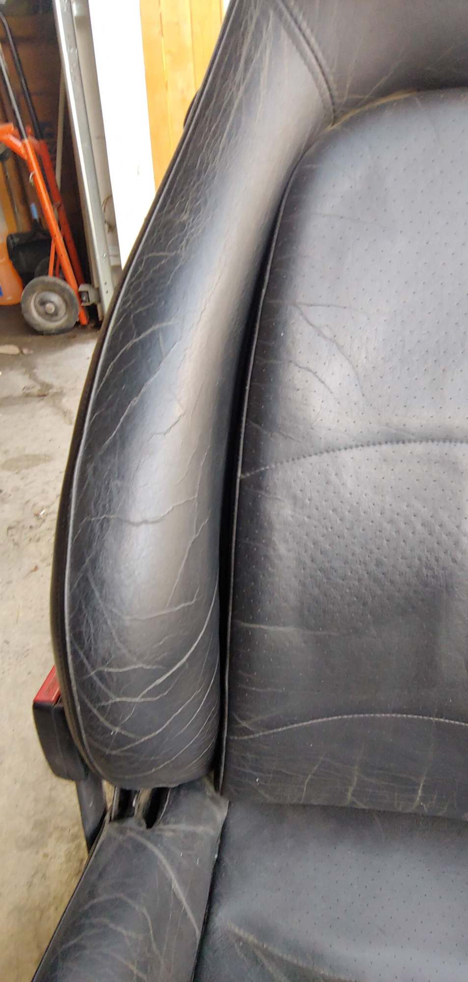 1995 Porsche 911 - 993 Front Black Partial Leather Seats - Used - VIN WP0AA2998TS322747 - Chicago, IL 60625, United States