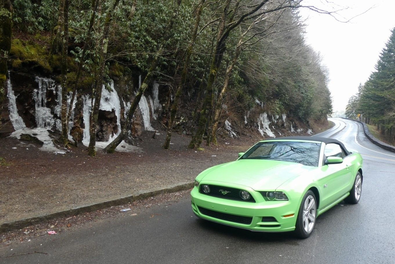 Still icicles on the rocky walls of the mountains
