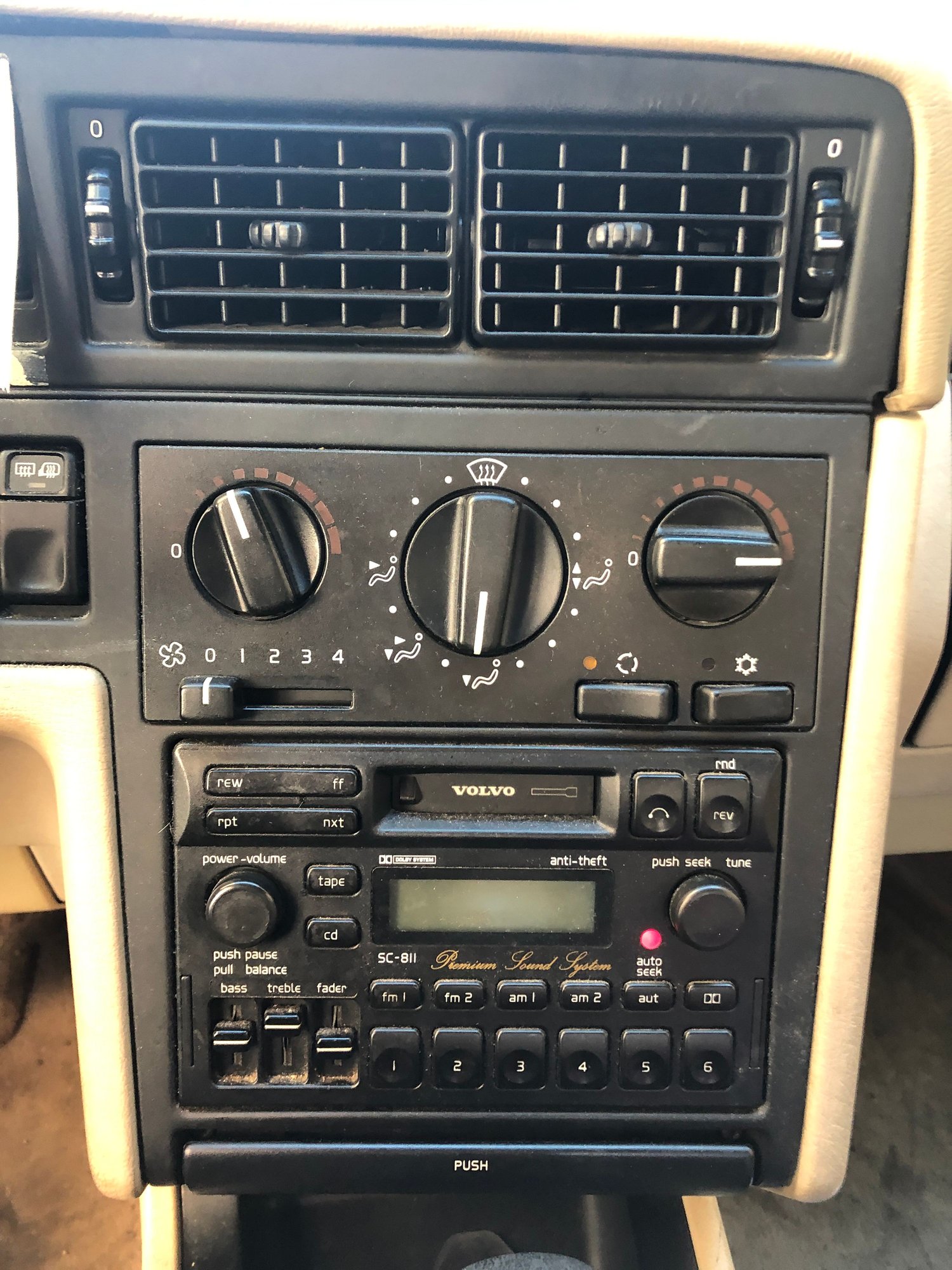 1995 Volvo 850 - 1995 Volvo 850 GLT Sedan - $500 cash - in Manhattan - Used - VIN YV1LS5512S1208135 - 5 cyl - 4WD - Automatic - Sedan - Red - New York, NY 10014, United States
