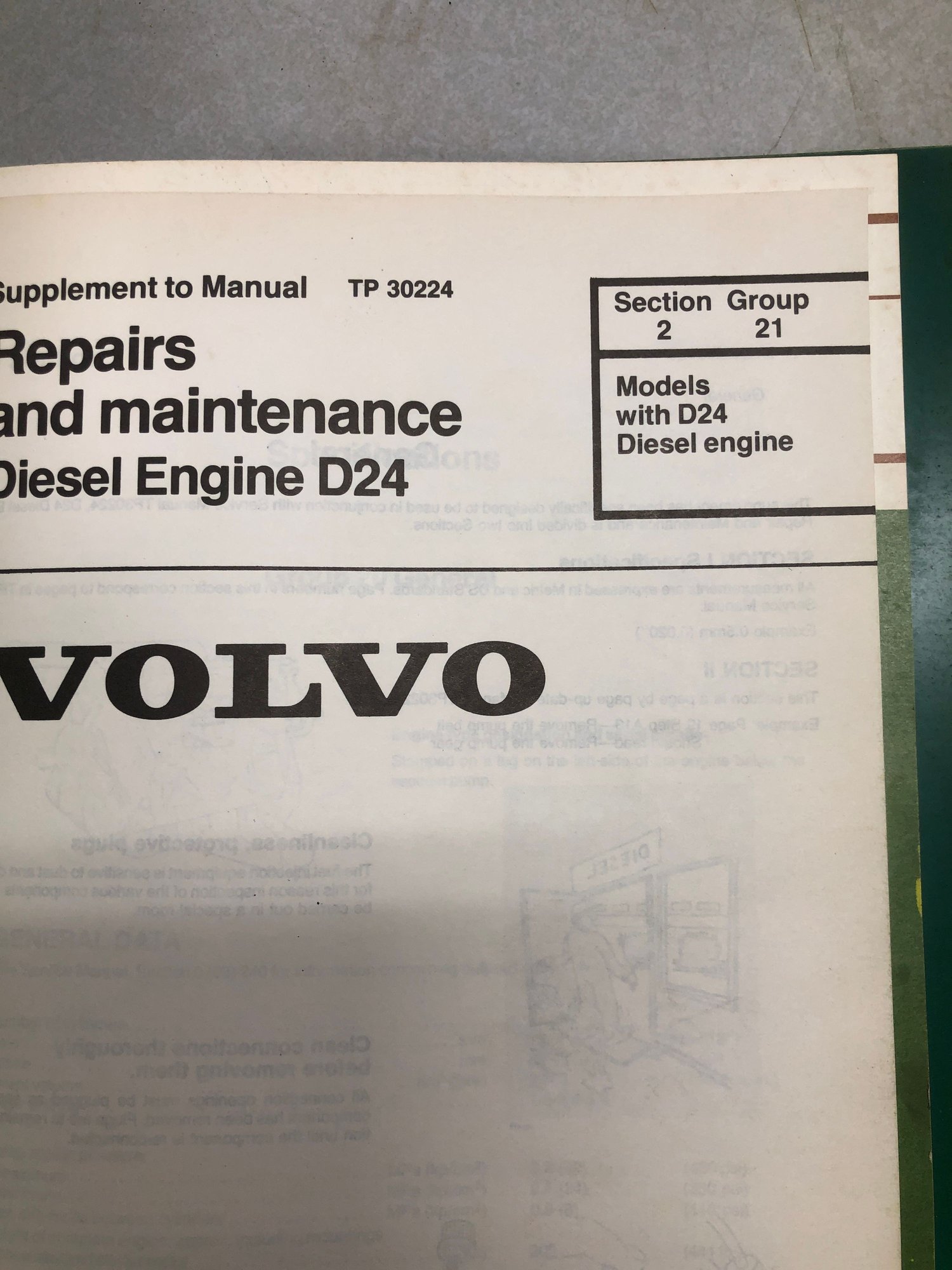 Miscellaneous - ~30 Volvo Gas+Diesel Factory Manuals, 2 Clinton's, 1 Haynes, 2 sets of Museum docs - Used - 1980 Volvo 240 - Stony Brook, NY 11790, United States
