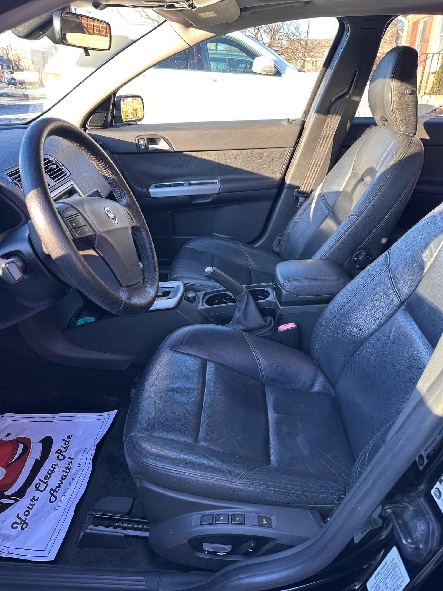 2005 Volvo S40 - Fs - 2005 s40 t5 awd - Used - VIN YV1MH682152117241 - 120,600 Miles - 5 cyl - AWD - Automatic - Sedan - Black - Buckingham, PA 18902, United States