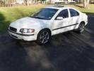 2004 volvo s60 no not a R..lol