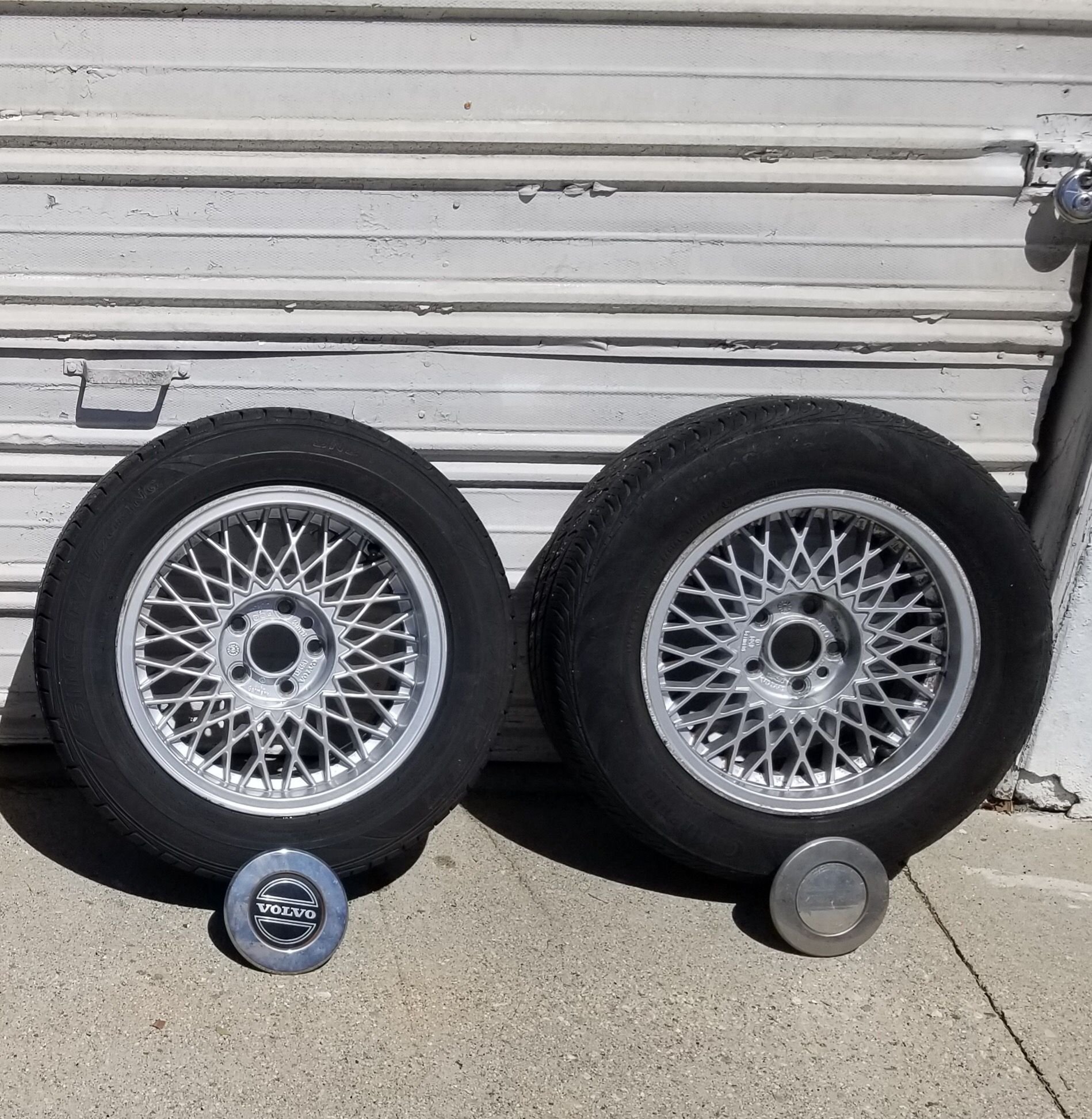 Wheels and Tires/Axles - 15” MULTI-X ALLOY OEM 1990 Volvo 240DL Rims and tires - Used - 1988 to 1993 Volvo 240 - 0  All Models - North Hollywood, CA 91602, United States