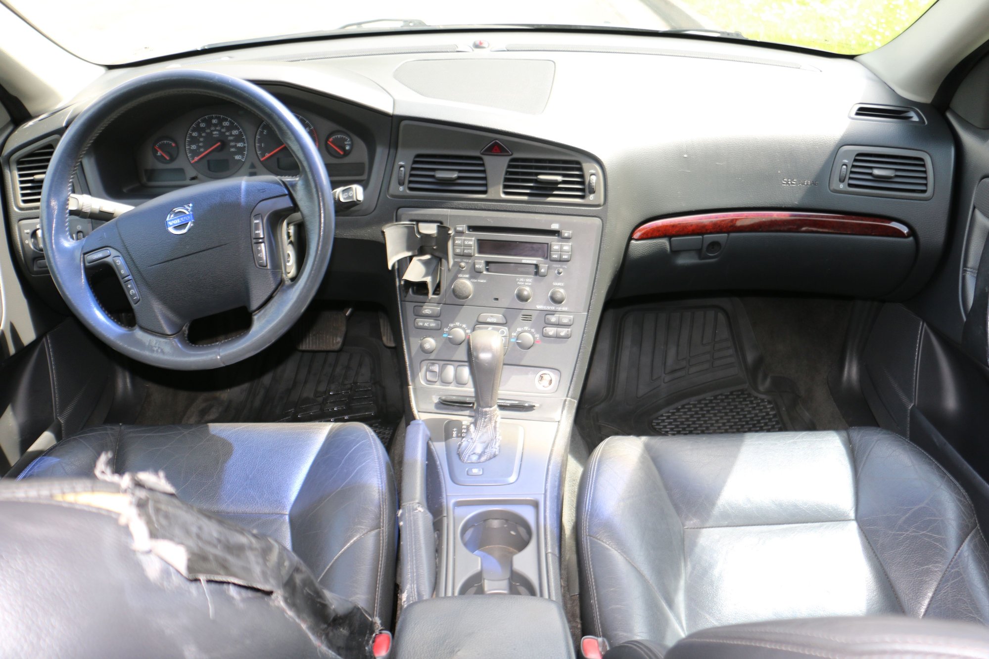 2001 Volvo V70 - 2001 volvo v70 t5 station wagon, new transmission, excellent condition - Used - Eugene, OR 97405, United States