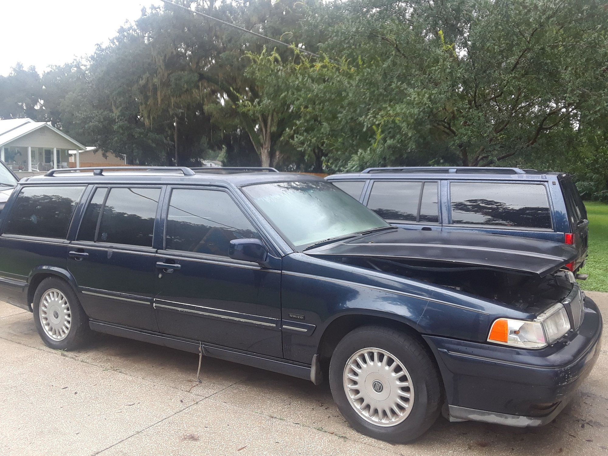 1996 Volvo 960 - 2 for 1 sale! 1996-960 & 1998-V90 - Used - VIN YV1KW9609W1051495 - 126,715 Miles - 6 cyl - 2WD - Automatic - Wagon - Blue - Ocala, FL 34479, United States