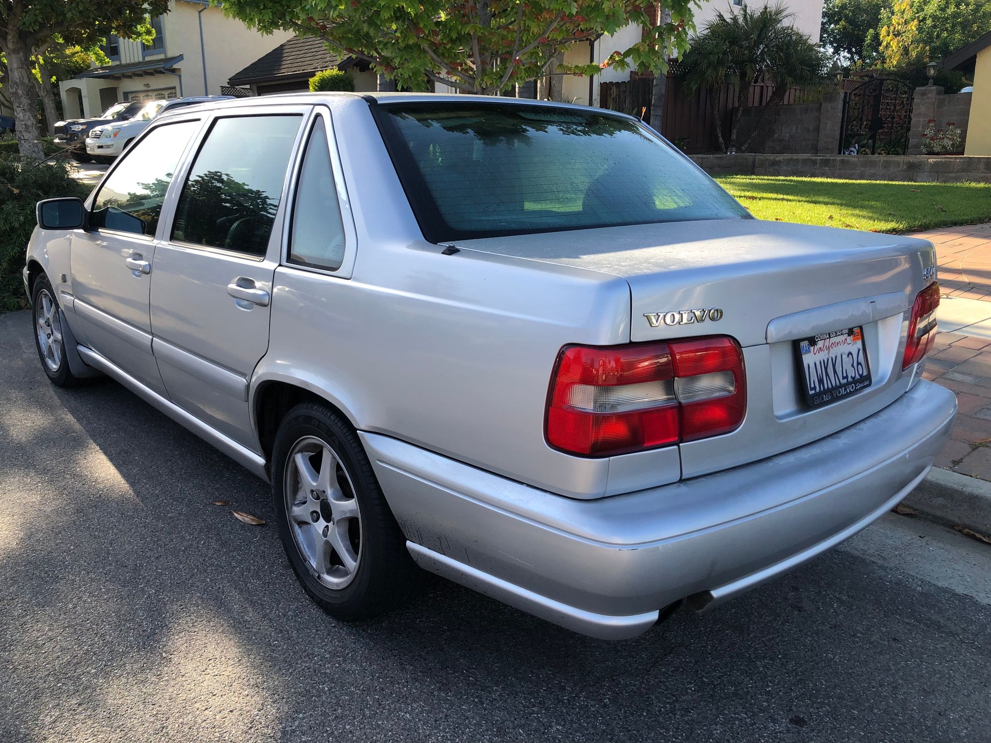 2000 Volvo S70 - 2000 Volvo S70 - 97k miles - Smogged and Registered - Used - VIN YV1LS61J0Y2660616 - 97,000 Miles - 5 cyl - 2WD - Automatic - Sedan - Silver - San Jose, CA 95135, United States