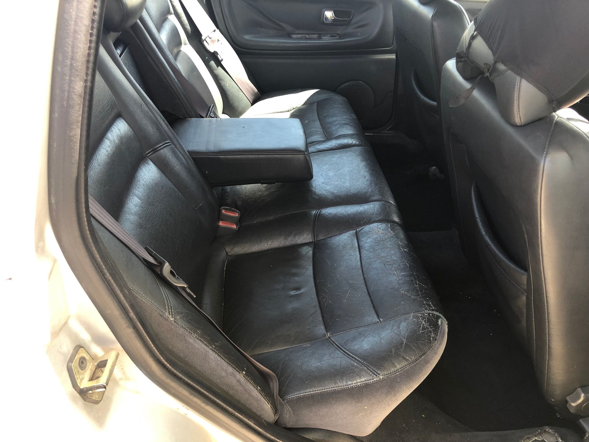 2000 Volvo S70 - 2000 Volvo S70 - 97k miles - Smogged and Registered - Used - VIN YV1LS61J0Y2660616 - 97,000 Miles - 5 cyl - 2WD - Automatic - Sedan - Silver - San Jose, CA 95135, United States