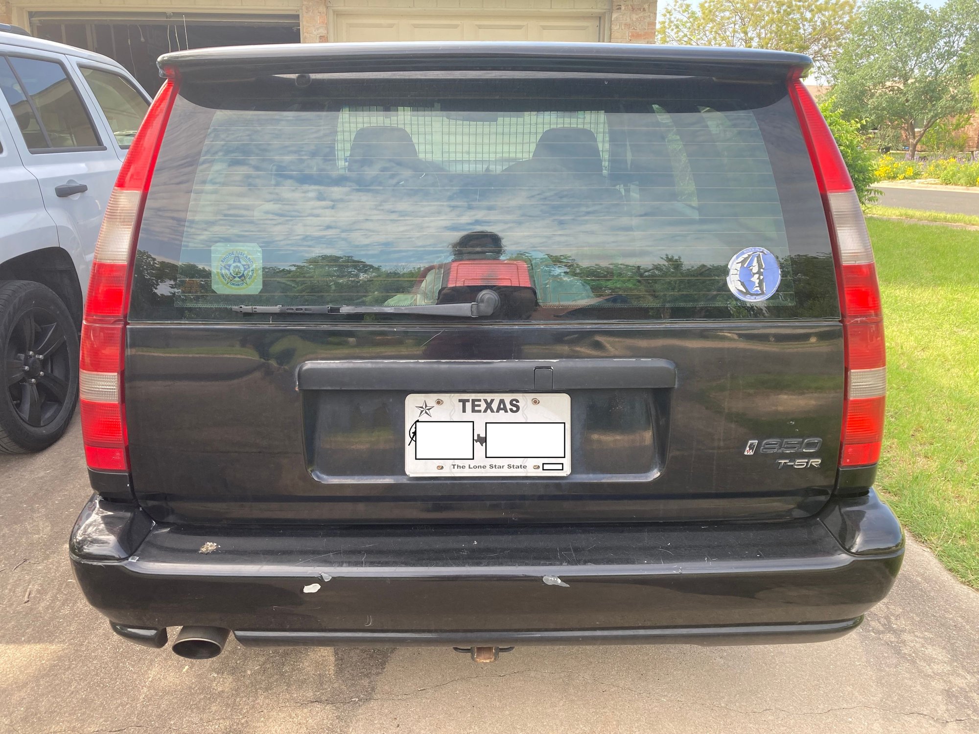 1995 Volvo 850 - *Rare* Volvo 850 T-5R (Needs work, OBO) - $1,000 (Austin) - Used - VIN YV1LW5811S2134507 - 278,533 Miles - 5 cyl - 2WD - Automatic - Wagon - Black - Austin, TX 78758, United States