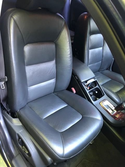 2008 Volvo V70 - Like new 2008 V70. - Used - VIN YV1BW982781052744 - 6 cyl - 2WD - Automatic - Wagon - Gray - Baldwin, WI 54002, United States