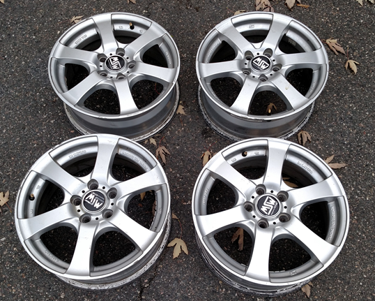 Wheels and Tires/Axles - TEST LISTING -- S40 wheels 16x6.5 $300 - Used - All Years Volvo All Models - Azerbaijan