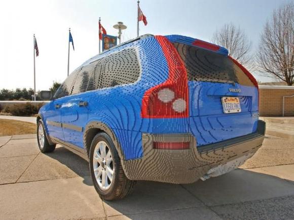 2004 Volvo XC90 LEGO Replica RA 1600x1200