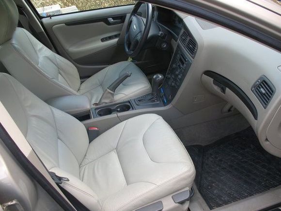 Mint interior