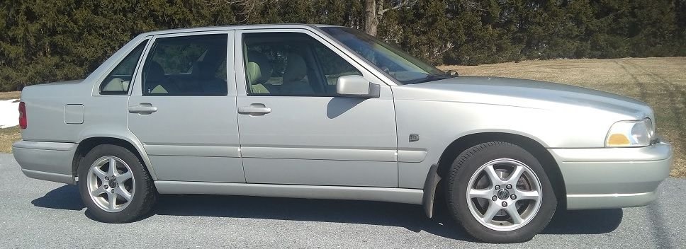 2000 Volvo S70 - Rare Beauty - Used - VIN YV1LS61J7Y2658362 - 388,874 Miles - 5 cyl - 2WD - Automatic - Sedan - Beige - Jonestown, PA 17038, United States