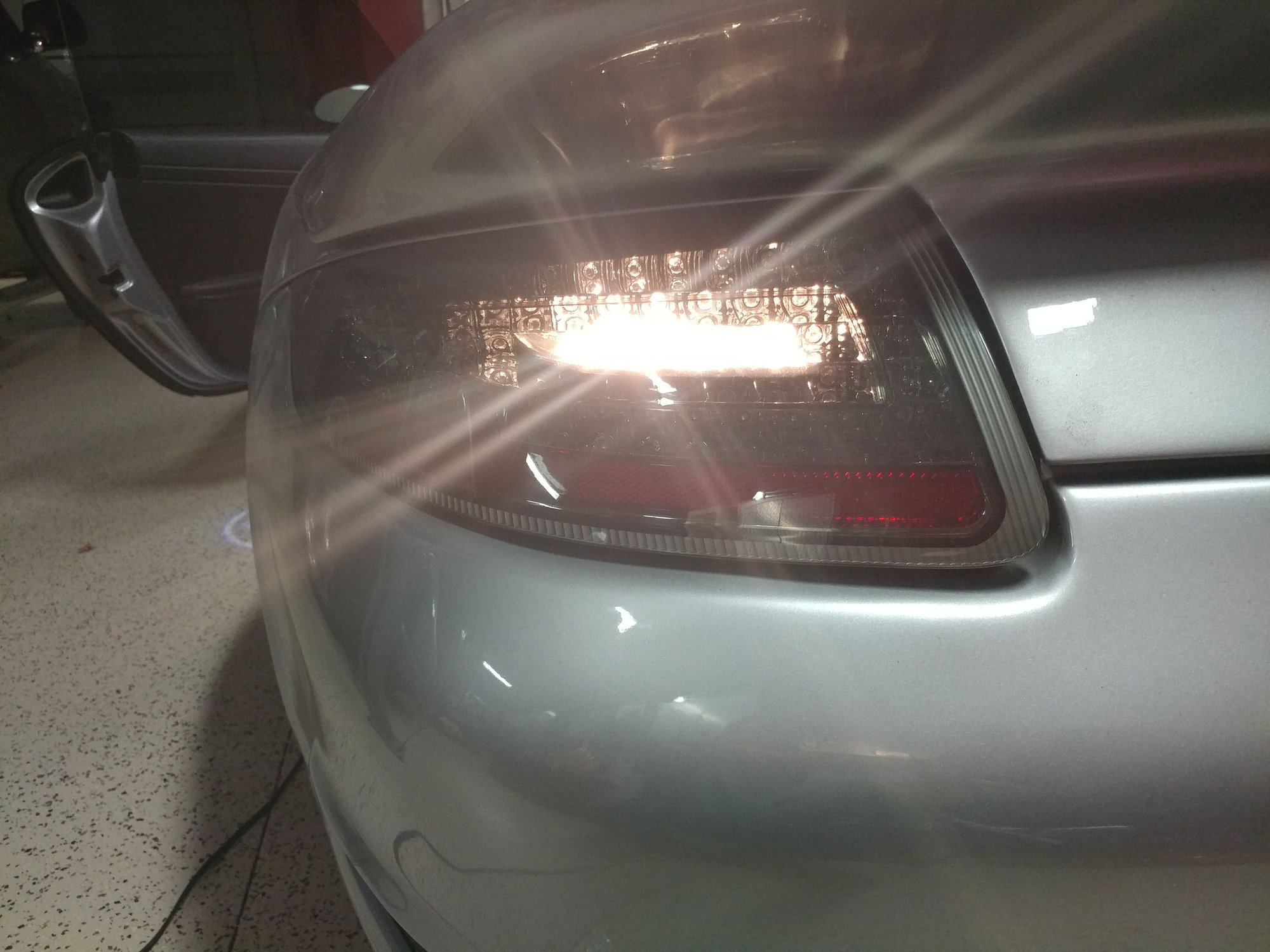 Annoying Dectane LED Tail Light failure, Dectane won't help Need your