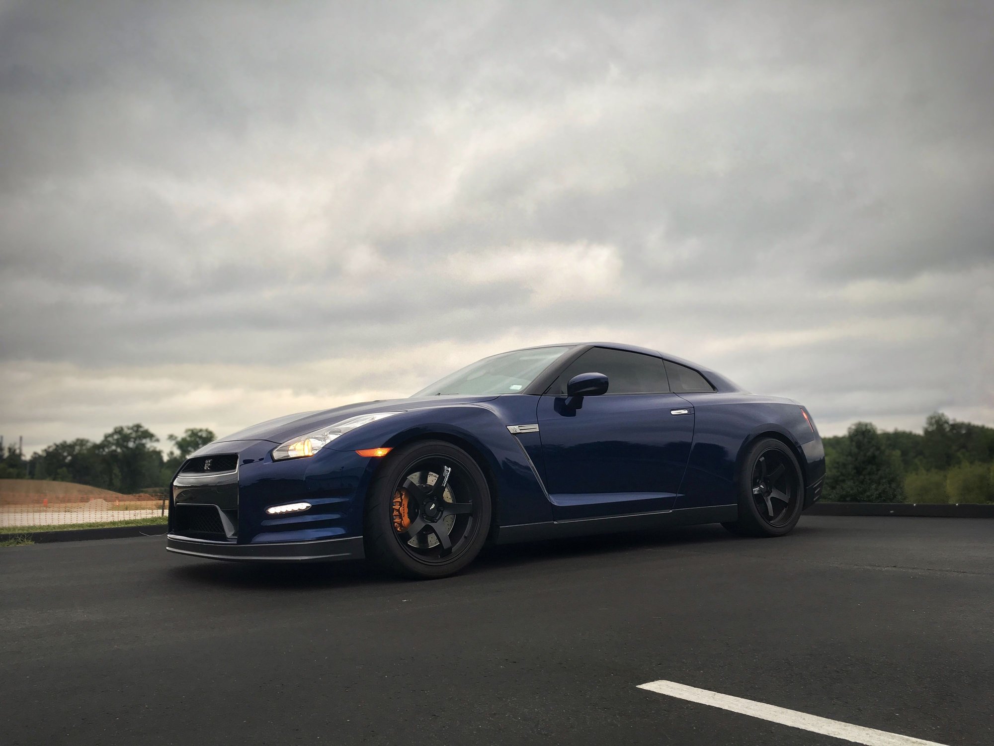 New to forum - GTR Owner Considering a 993 or 997TT 6MT - 6SpeedOnline