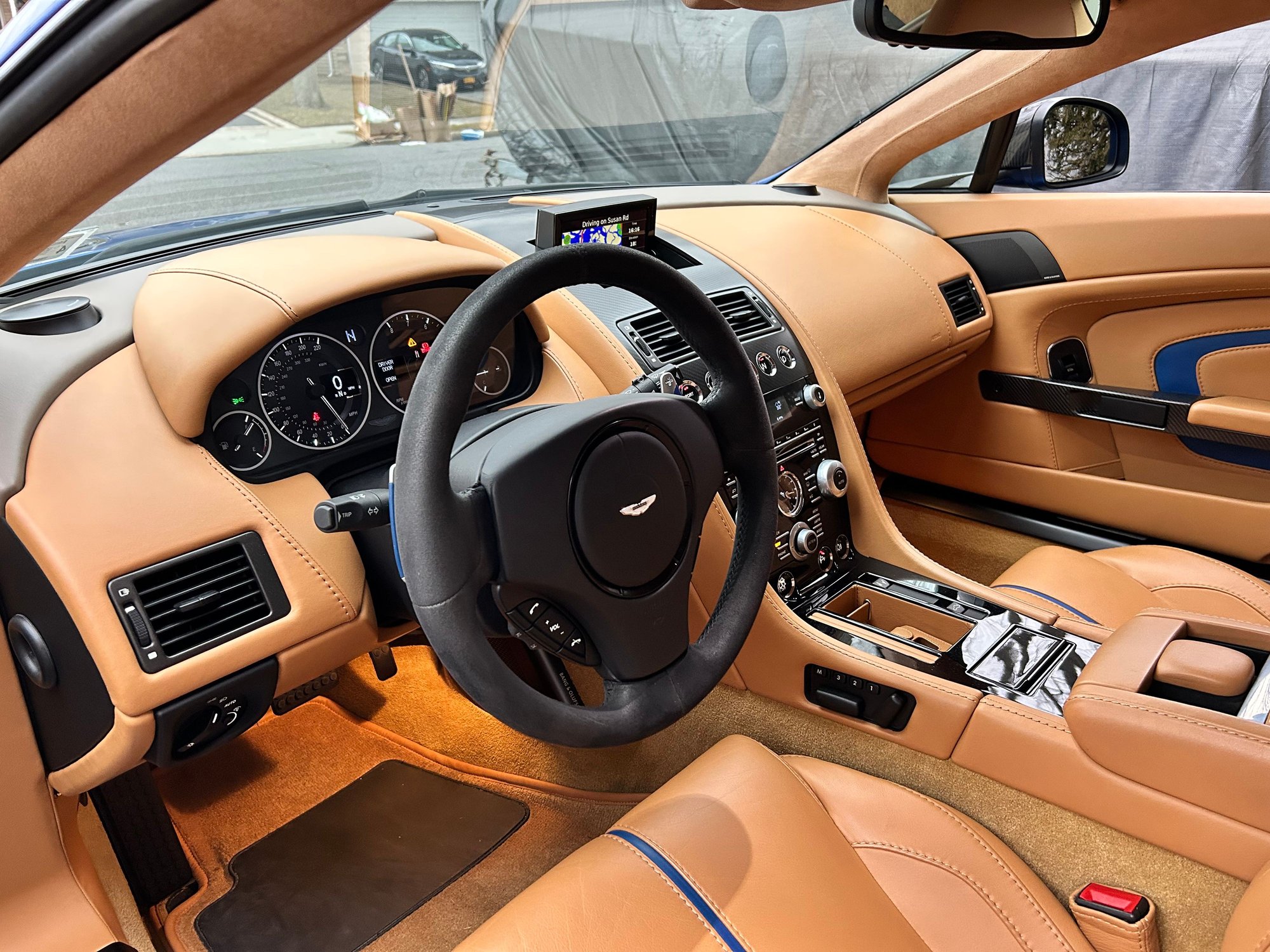 Interior � Sahara Tan with Spectral Blue inserts