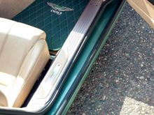 Green mats to match exterior color