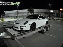 RennTrack dot com PORSCHE 997s after being wrapped with matte white vinyl, by ModernImage.net, and on its way to Willow Spring Speedway.