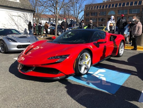 Here are exclusive photos of the Ferrari SF90 Stradale located in Potomac, Maryland. Congratulations to the owner's newest car. 