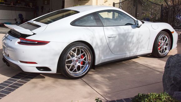 2018 911 GTS  (No Badge)