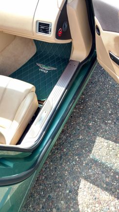 Green mats to match exterior color